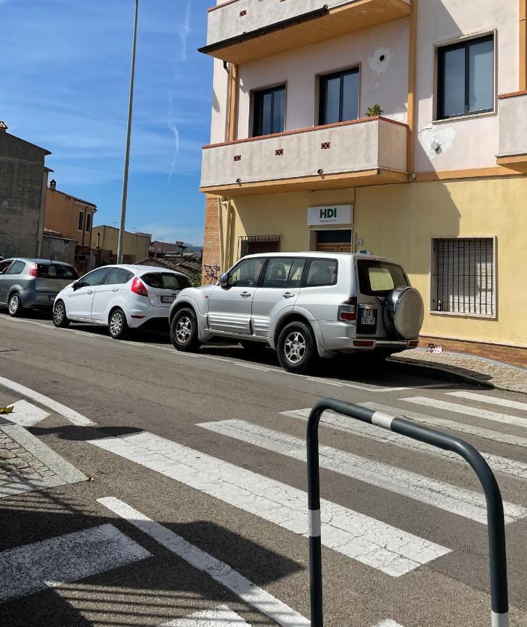 Camera In Centro Storico Olbia Exteriör bild